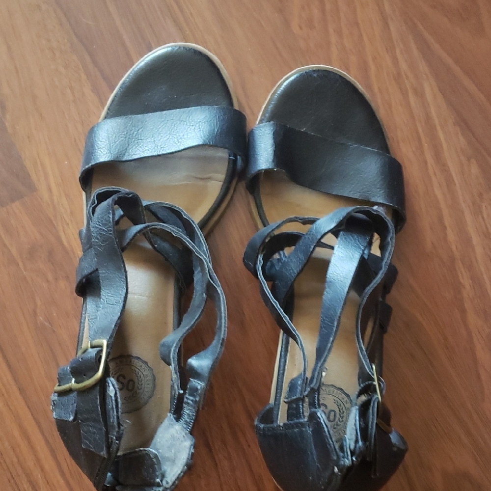 Black Minimalist Ankle Strap Sandals
